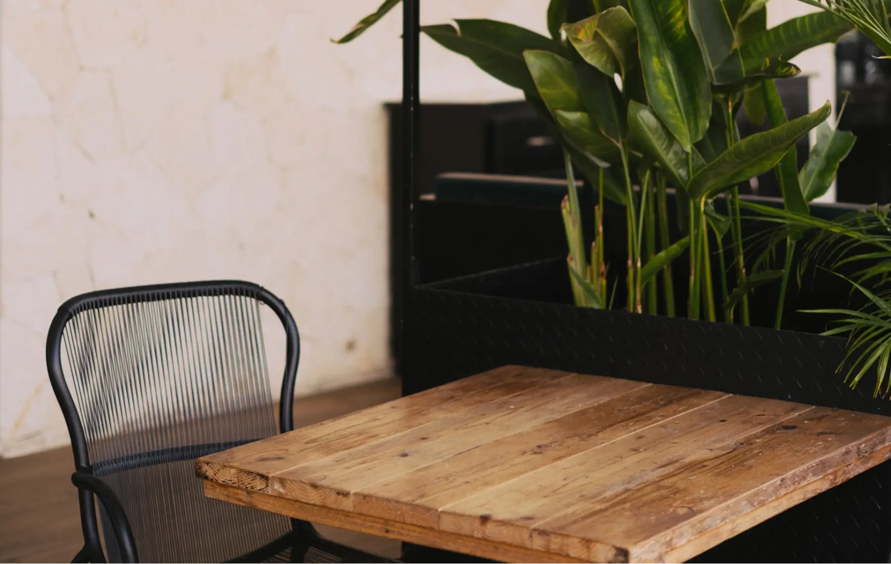 Austin Restaurant Table