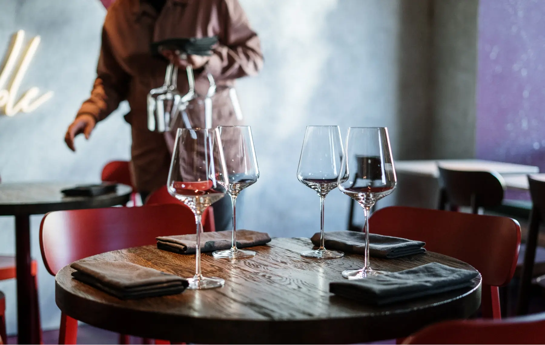 Louisville Restaurant Tables